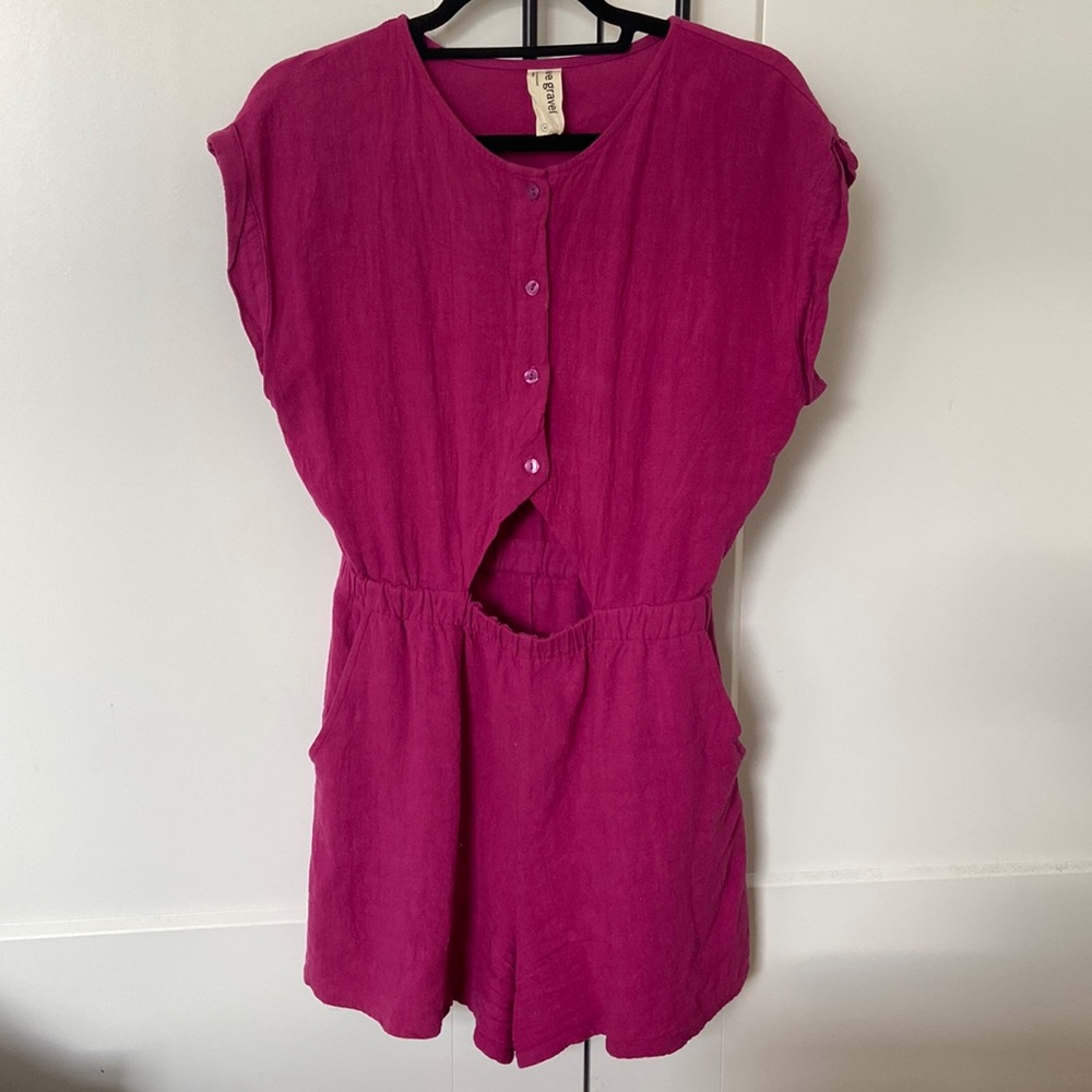 Eve gravel aquarium romper fuschia sz S